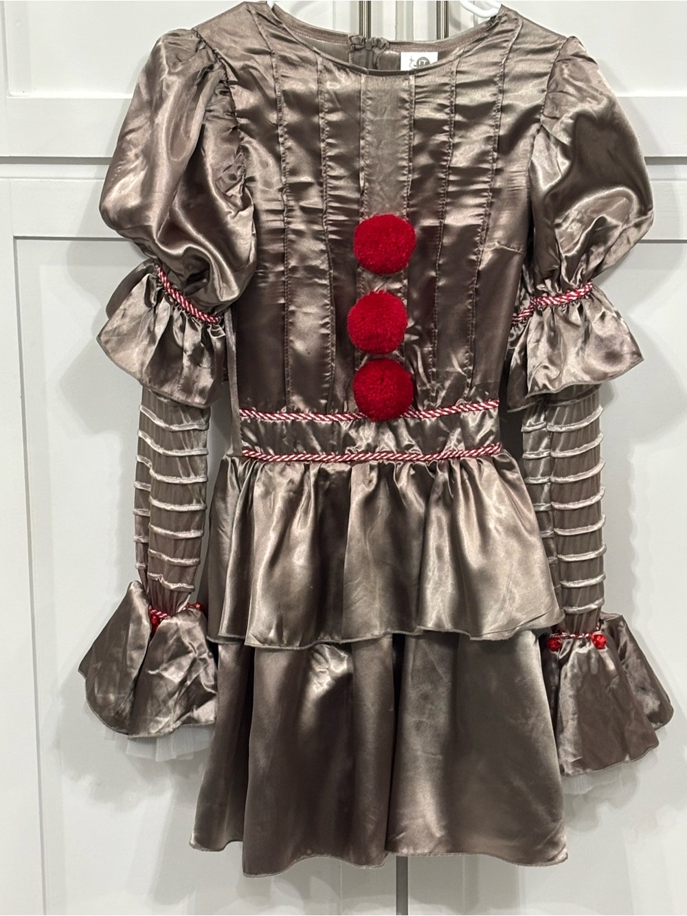 Women’s Adult Penny Wise Costume Size Small